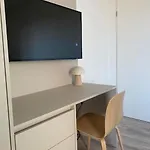 Dock 07 - Modernes 4 Sterne-ferienapartment Direkt Am Hafen