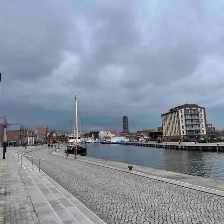 아파트 Dock 07 - Modernes 4 Sterne-ferienapartment Direkt Am Hafen *