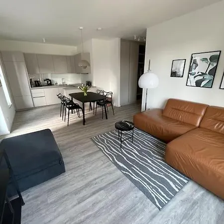 Dock 07 - Modernes 4 Sterne-ferienapartment Direkt Am Hafen *