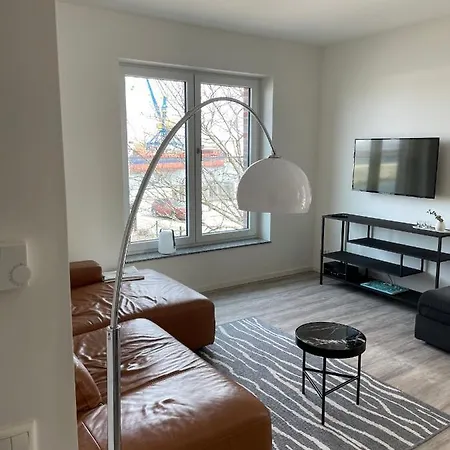 Dock 07 - Modernes 4 Sterne-ferienapartment Direkt Am Hafen *