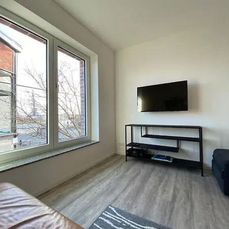 Dock 07 - Modernes 4 Sterne-ferienapartment Direkt Am Hafen Wißmar