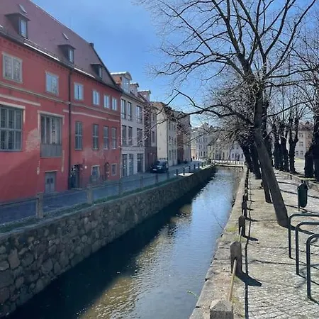 公寓 Dock 07 - Modernes 4 Sterne-ferienapartment Direkt Am Hafen *