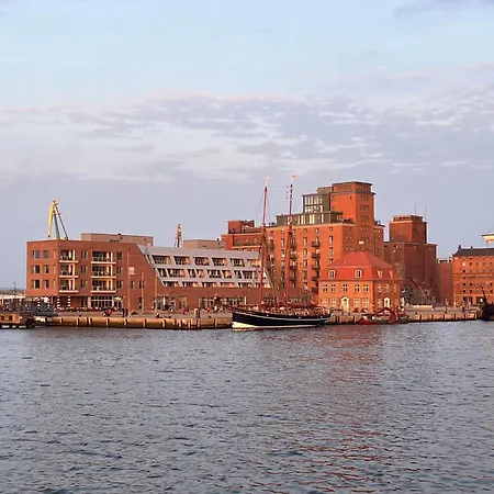 Dock 07 - Modernes 4 Sterne-ferienapartment Direkt Am Hafen 公寓