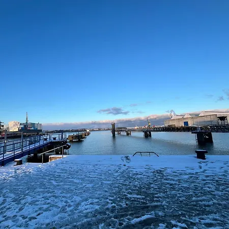 Dock 07 - Modernes 4 Sterne-ferienapartment Direkt Am Hafen 公寓 Wißmar